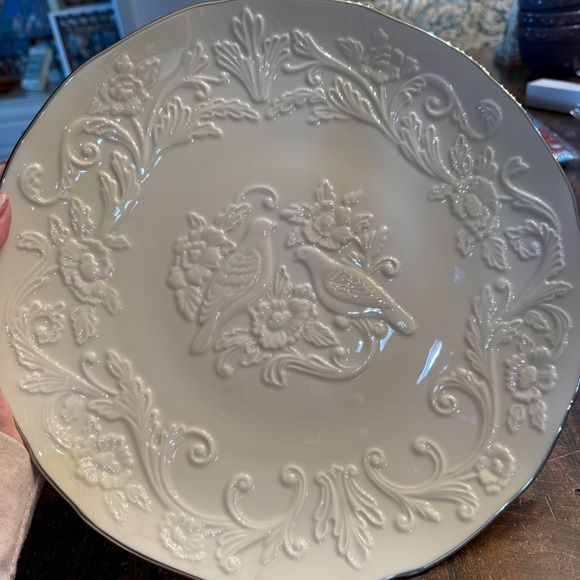 Lenox Other - Lenox Cream Embossed Vintage Bird & Floral Dinner Plate